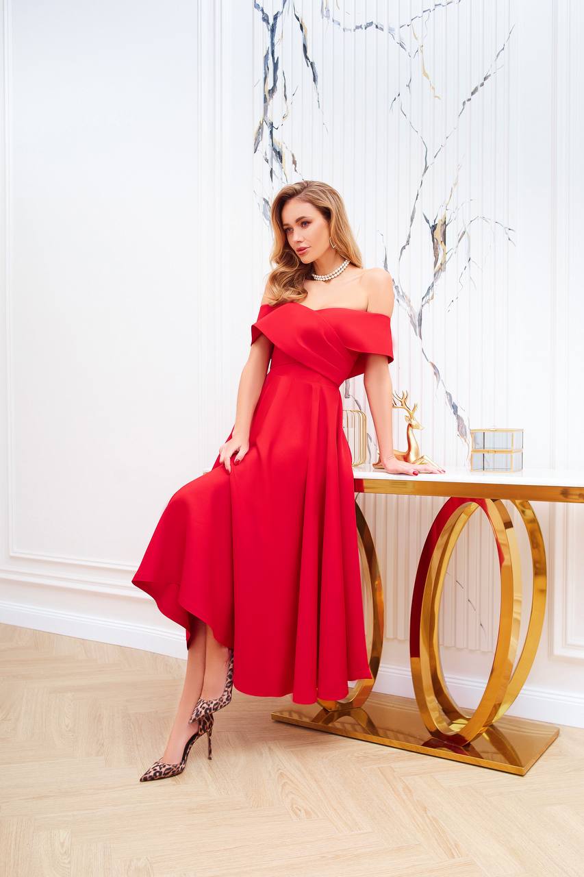 Red midi dress “Santara”