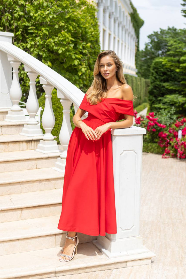 Red midi dress “Santara”